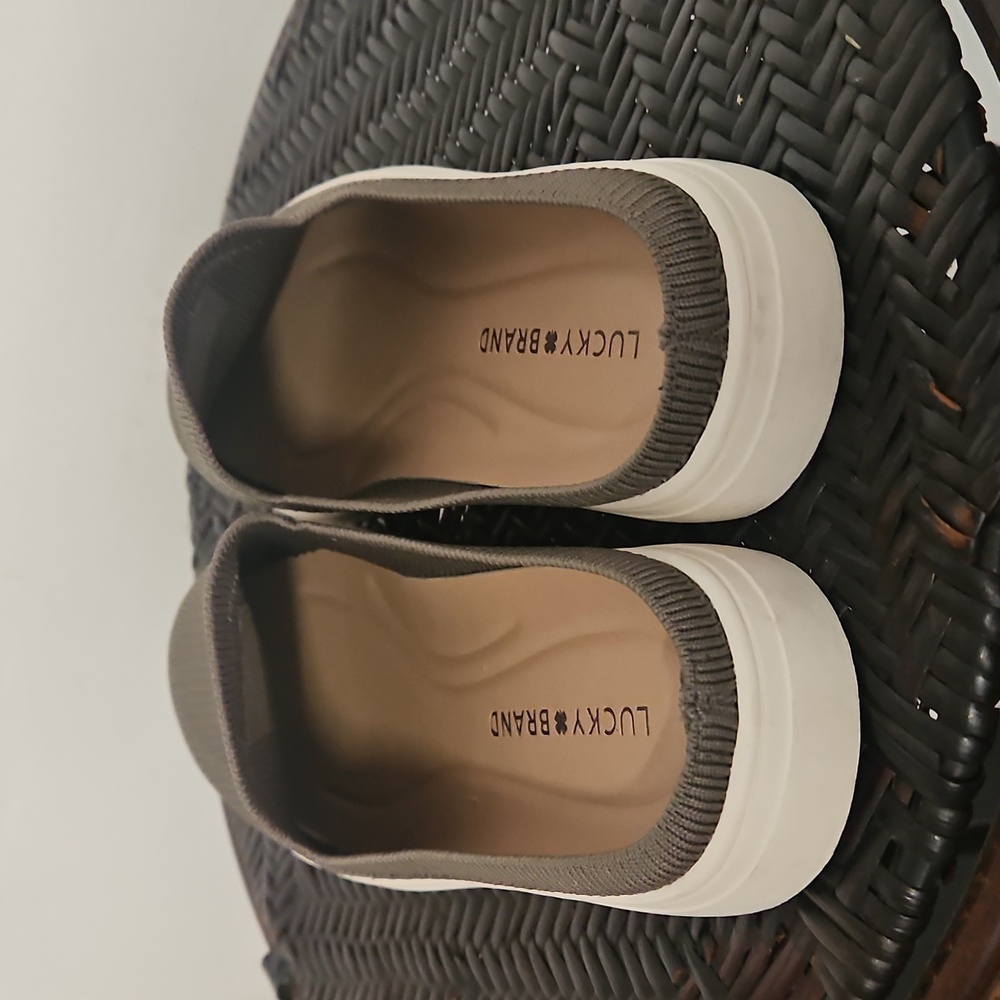 Lucky Brand Larlan Mule Slip On Shoes in Army Green Size 7.5 - Picture 7 of 9